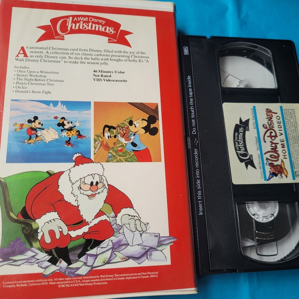 Walt Disney Christmas VHS - Picture 2 of 4